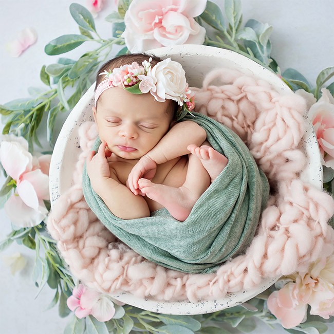 Sarah Zollo Maternity & Newborn Photography
