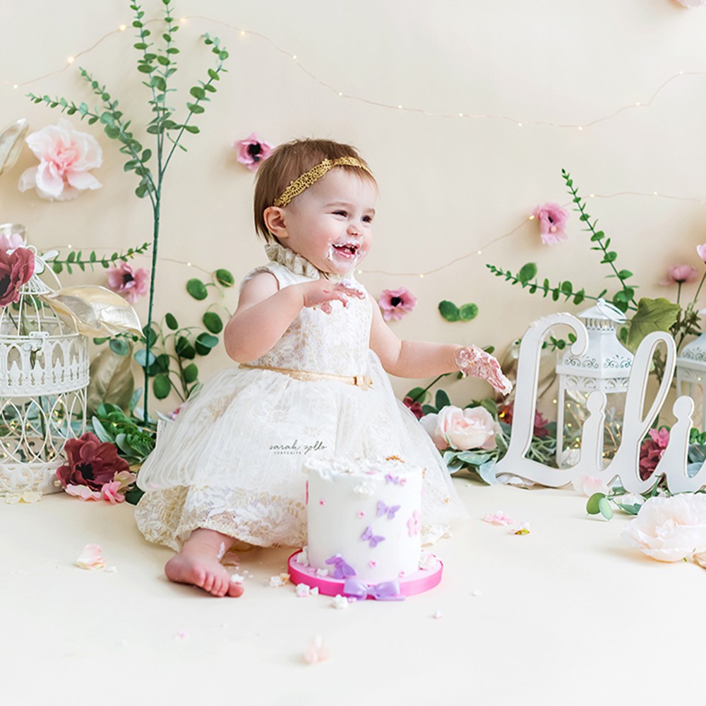 milestone photographer baby photography cakesmash