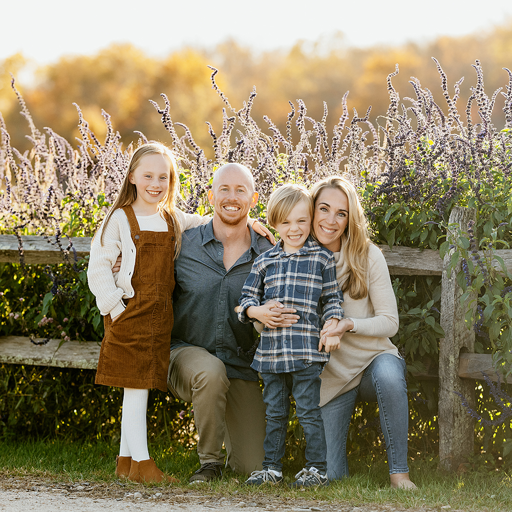 fall family photo sessions at the farmers daughter south kingstown ri