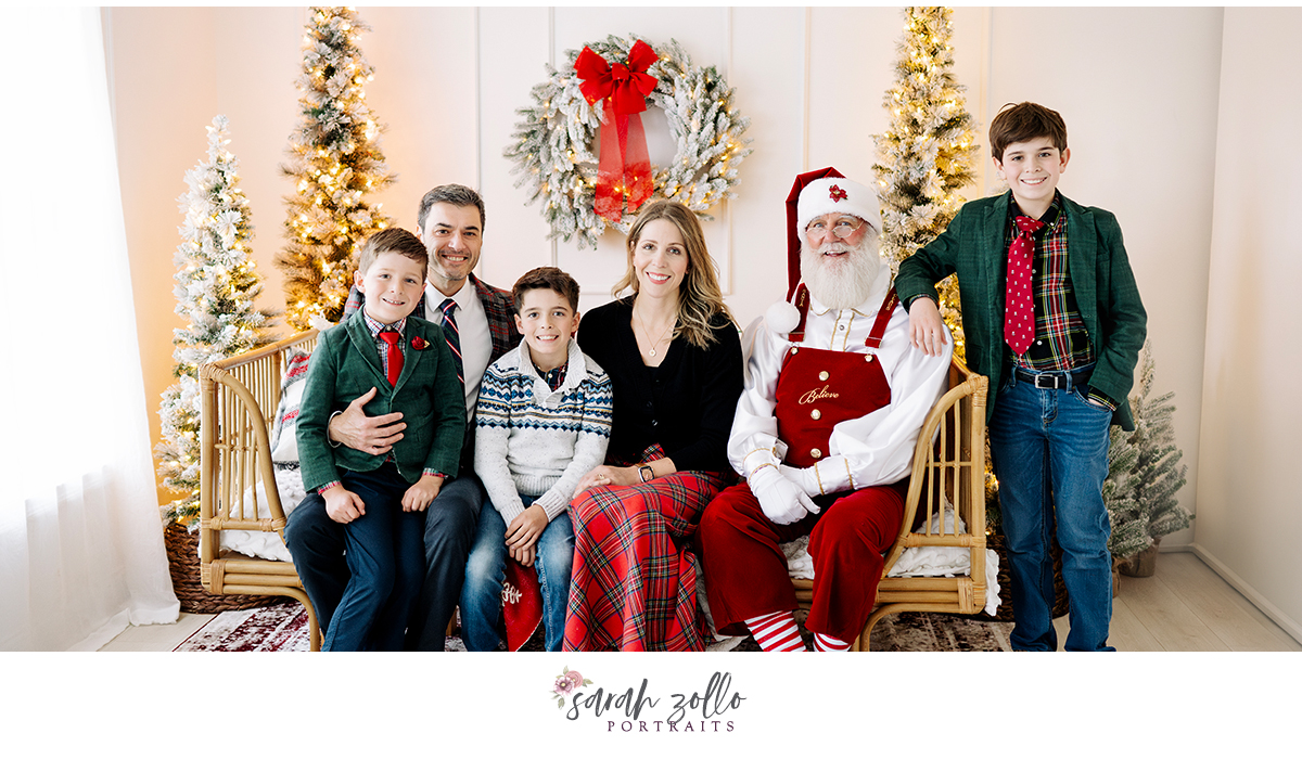family photo with santa holiday mini session 