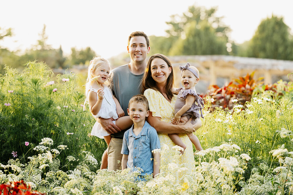 south-kingstown-ri-family-photographer-flower-field
