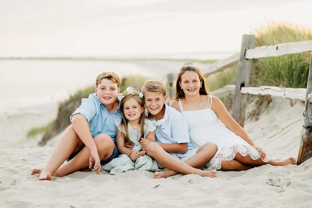 westerly-ri-family-photographer-siblings-beach-portrait